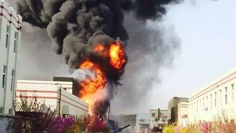 锅炉爆炸事故800